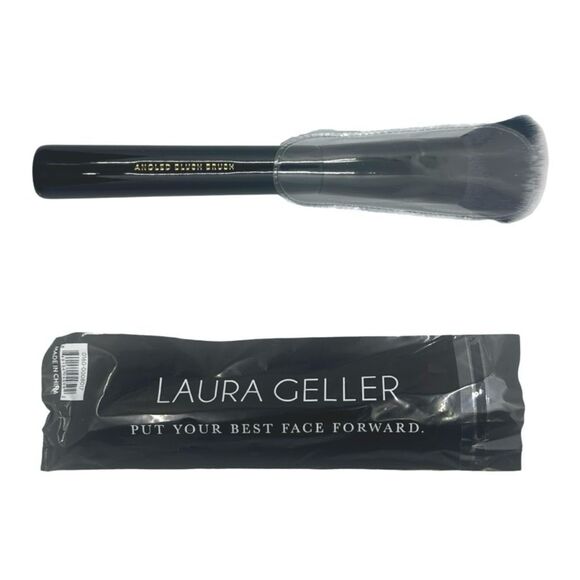Laura Geller Angled Blush Brush - Picture 3 of 3